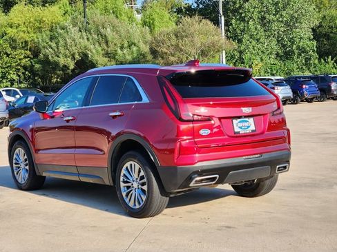 Used 2024 Cadillac XT4 Premium Luxury w/ Cold Weather Package image 5