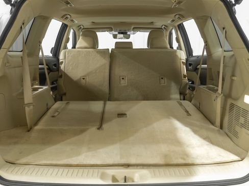 Used 2018 Toyota Highlander XLE FWD image 61