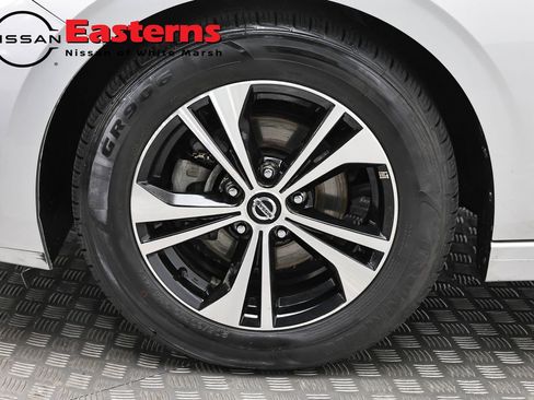 Used 2023 Nissan Sentra SV FWD image 31