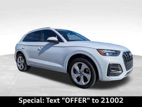 Certified 2021 Audi Q5 2.0T Premium Plus image 2