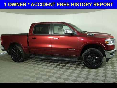Used 2022 RAM 1500 Laramie AWD/4WD image 2