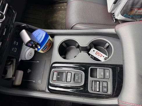 Used 2025 Honda Pilot Black Edition image 48
