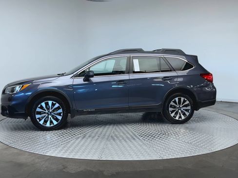 Used 2016 Subaru Outback 2.5i Limited AWD/4WD image 5
