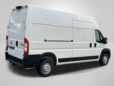New 2024 RAM ProMaster 3500 w/ Convenience Group FWD image 6