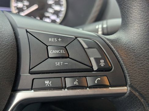 Used 2023 Nissan Sentra SV image 18