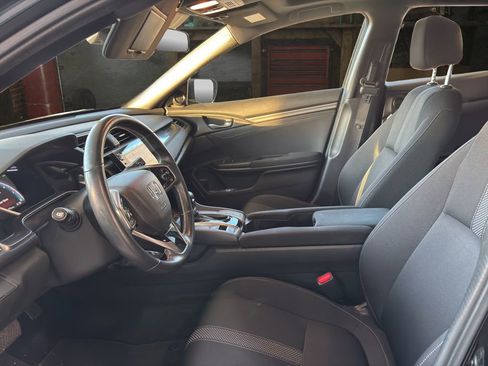 Used 2020 Honda Civic EX image 18