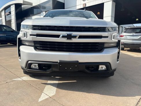 Used 2021 Chevrolet Silverado 1500 RST w/ Convenience Package II AWD/4WD image 2