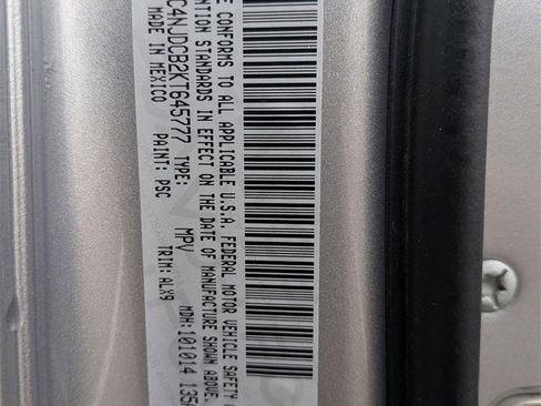 Used 2019 Jeep Compass Limited image 30