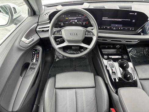 Used 2025 Audi A5 2.0T Prestige w/ 19" Wheel Package AWD/4WD image 3