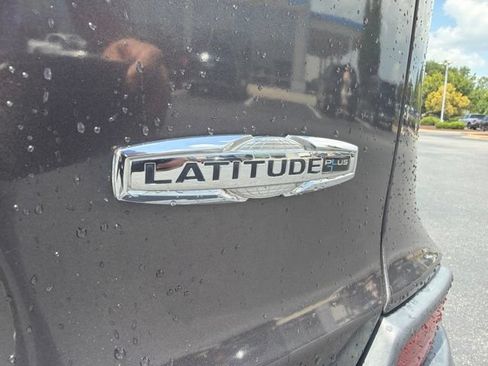 Used 2020 Jeep Cherokee Latitude Plus FWD image 8