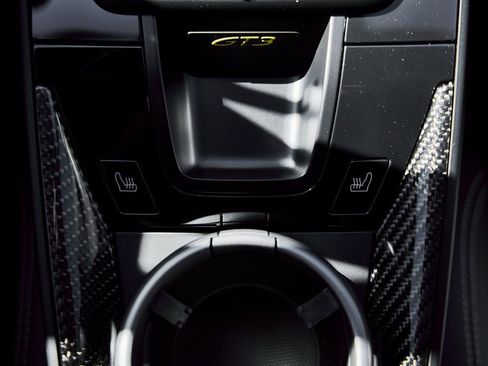 Used 2022 Porsche 911 GT3 image 78