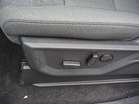 New 2024 Ford F150 XLT w/ Equipment Group 302A MID image 19