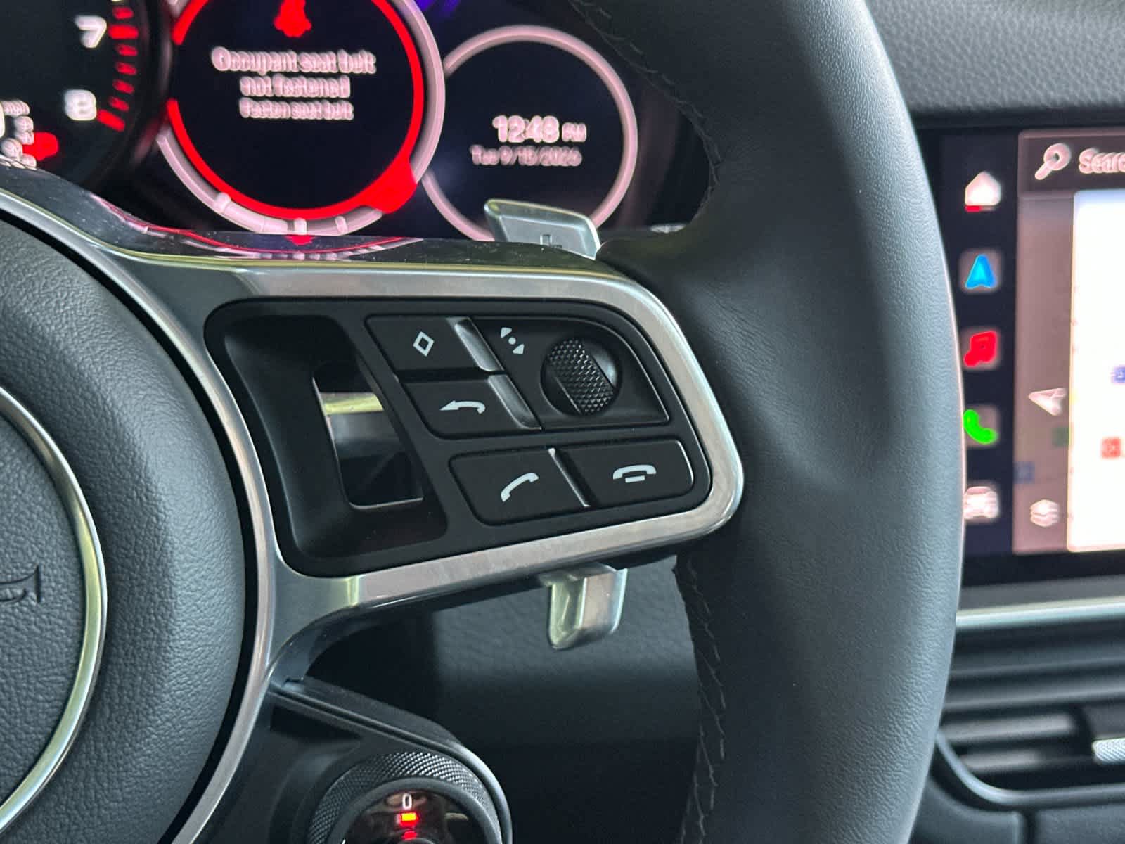 Certified 2023 Porsche Cayenne Coupe AWD/4WD image 28