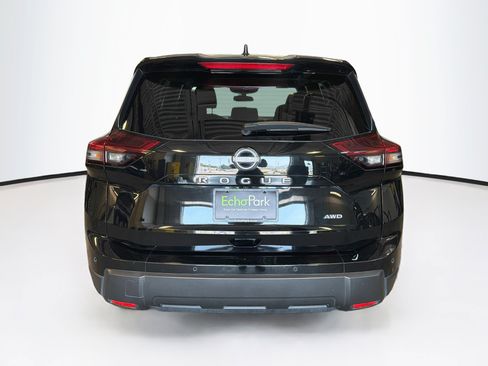 Used 2025 Nissan Rogue SV AWD/4WD image 7