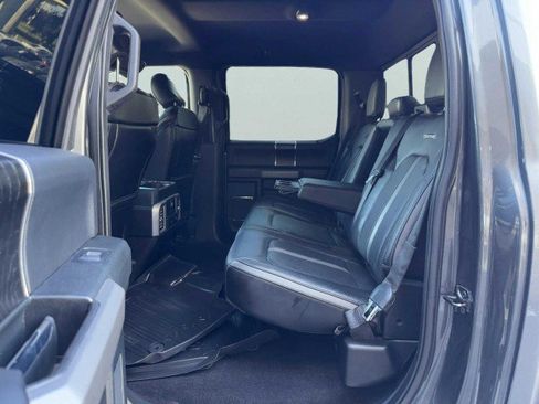 Used 2019 Ford F150 Platinum w/ Equipment Group 701A Luxury image 43