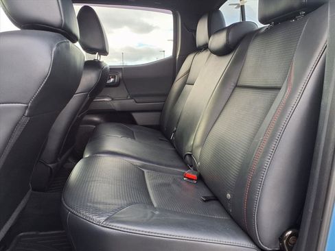 Used 2018 Toyota Tacoma TRD Pro image 7