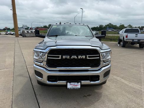 Used 2021 RAM 3500 Tradesman AWD/4WD image 2