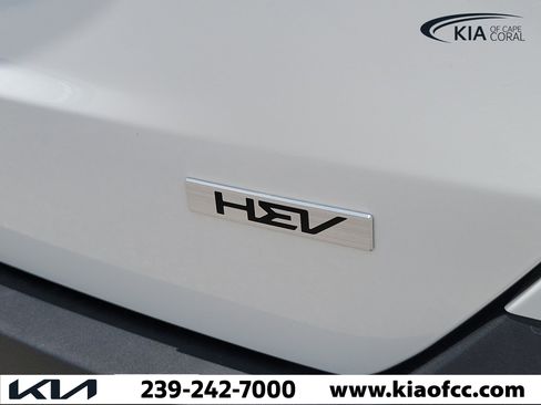 New 2026 Kia Carnival EX FWD image 10