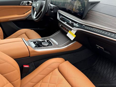 New 2026 BMW X5 sDrive40i w/ Climate Comfort Package image 17