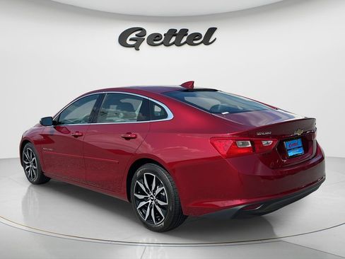 Used 2018 Chevrolet Malibu LT w/ Leather Package FWD image 7