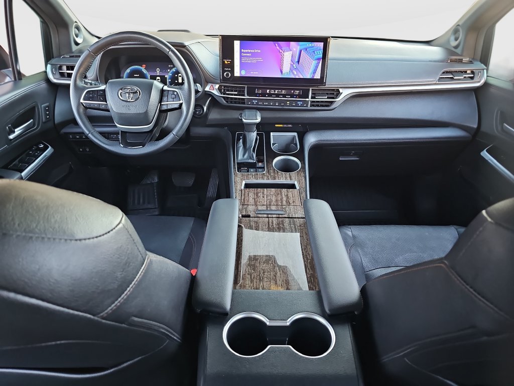 Certified 2025 Toyota Sienna Platinum AWD/4WD image 19