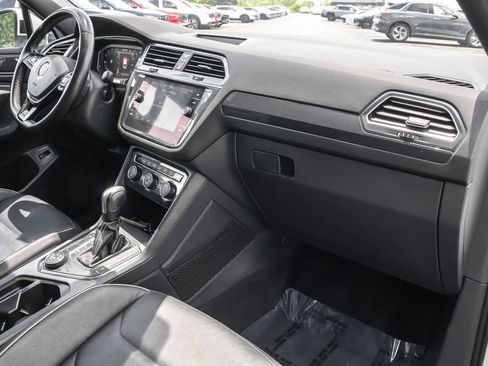 Used 2021 Volkswagen Tiguan SEL Premium R-Line AWD/4WD image 37