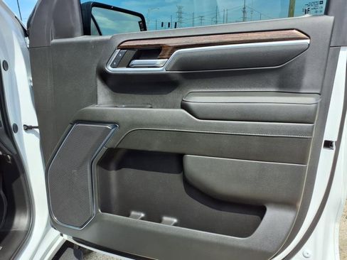 Used 2024 GMC Sierra 1500 Elevation w/ X31 Off-Road Package image 14