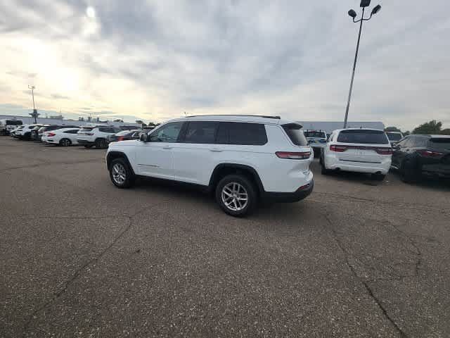 Used 2023 Jeep Grand Cherokee L Laredo AWD/4WD image 23