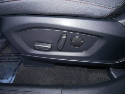 Used 2025 Ford Explorer Active image 19