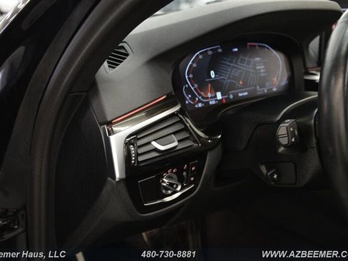 Used 2023 BMW 530i w/ M Sport Package RWD image 29