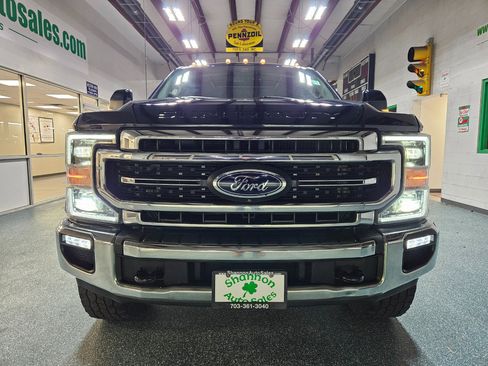 Used 2021 Ford F250 Lariat w/ Tremor Off-Road Package image 4