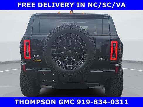 New 2025 GMC Hummer EV 3X image 10