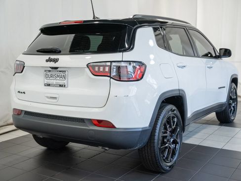 Certified 2023 Jeep Compass Latitude AWD/4WD image 4