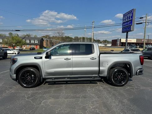 Used 2023 GMC Sierra 1500 Elevation AWD/4WD image 2
