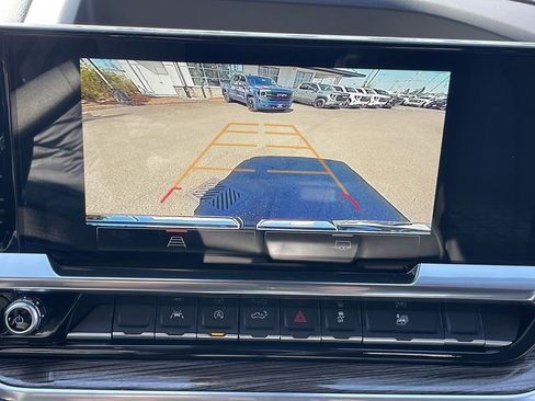 New 2026 GMC Sierra 1500 Elevation image 15