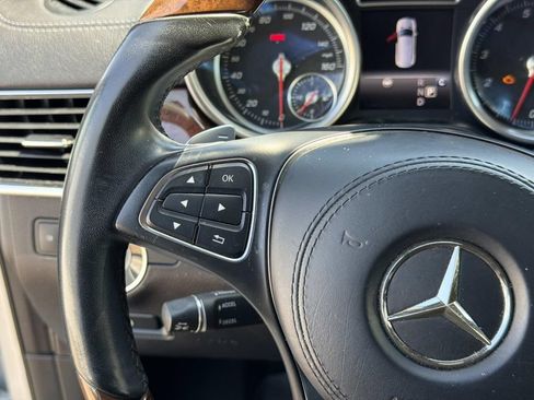 Used 2017 Mercedes-Benz GLS 450 4MATIC image 23