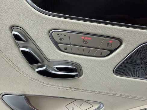 Used 2019 Mercedes-Benz S 560 4MATIC Coupe image 22