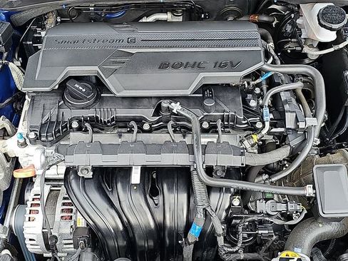 Used 2024 Hyundai Elantra SEL w/ Convenience Package image 31