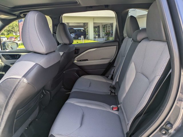 Used 2025 Subaru Forester Premium w/ Convenience Package #1 AWD/4WD image 14