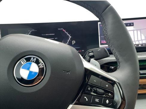 Used 2026 BMW 330i Sedan w/ Premium Package RWD image 43