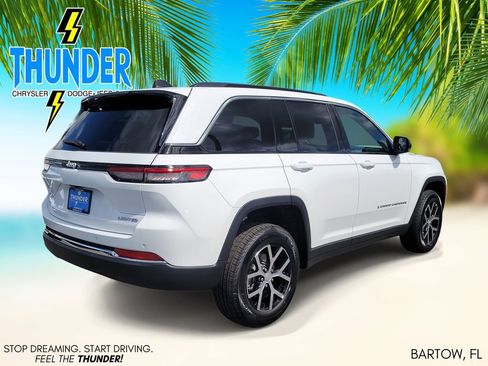 New 2025 Jeep Grand Cherokee Limited image 4
