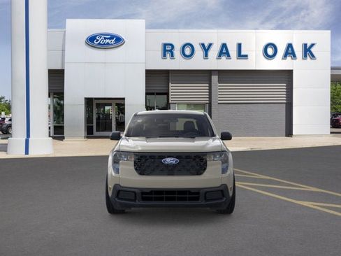 Used 2025 Ford Maverick XLT w/ Equipment Group 302A image 6