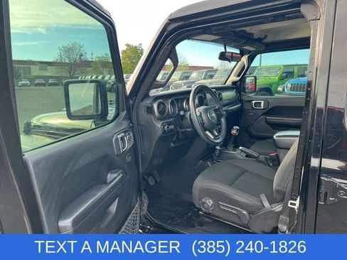 Used 2018 Jeep Wrangler Unlimited Sport S image 10