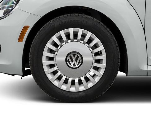 Used 2016 Volkswagen Beetle 1.8T image 11