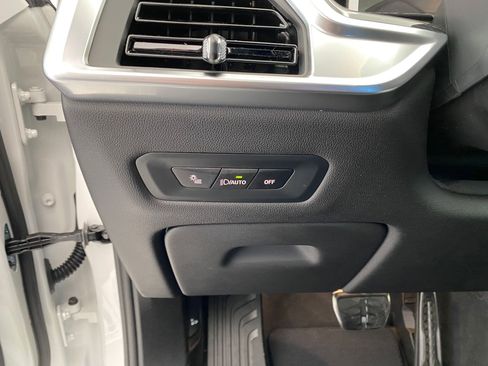 New 2026 BMW X5 xDrive50e w/ M Sport Package image 24