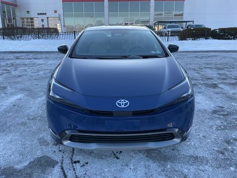 Used 2024 Toyota Prius Limited image 2