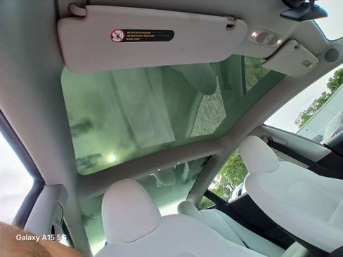 Used 2023 Tesla Model 3 Standard Range RWD image 17