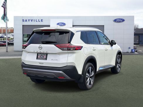 Used 2023 Nissan Rogue SL w/ SL Premium Package AWD/4WD image 5