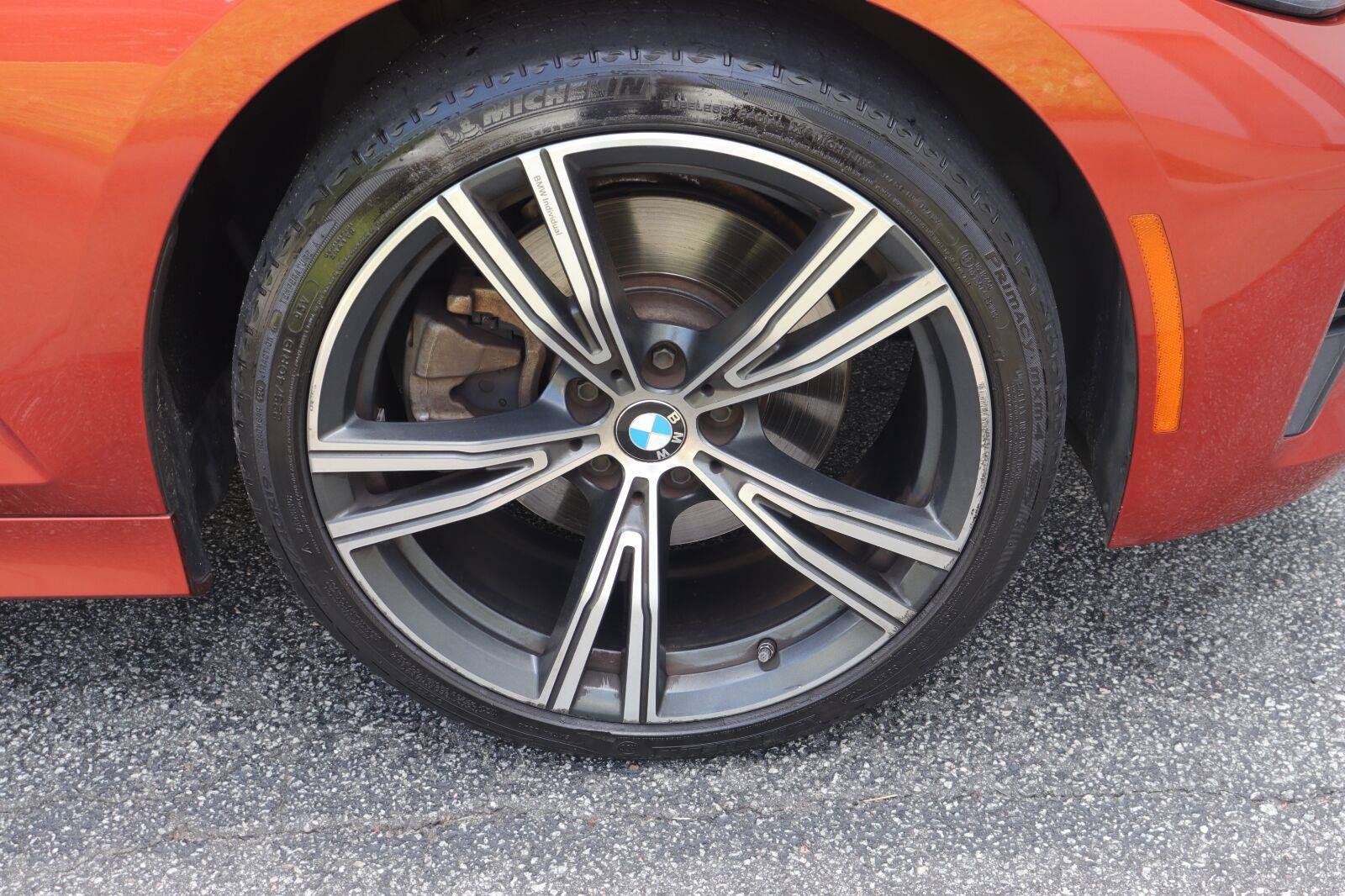 Used 2021 BMW 330i Sedan w/ Premium Package RWD image 38