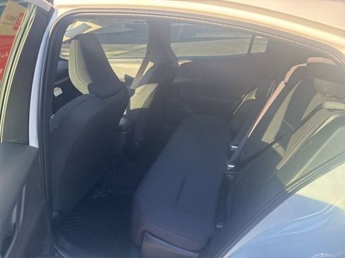 New 2026 Toyota Prius Plug-In Hybrid image 10